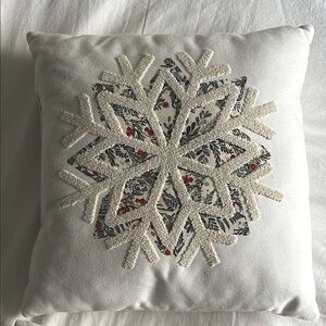 2 Festive Snowflake Decorative Pillows